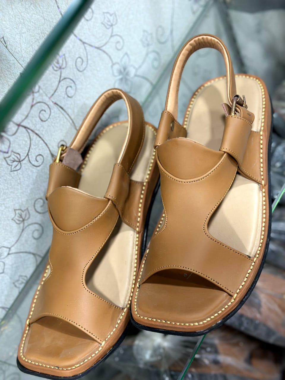 Panjedara Camel Chappal