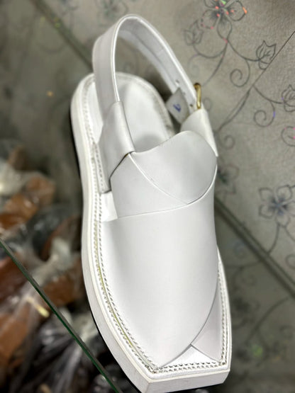 Kaptan Plain White Chappal