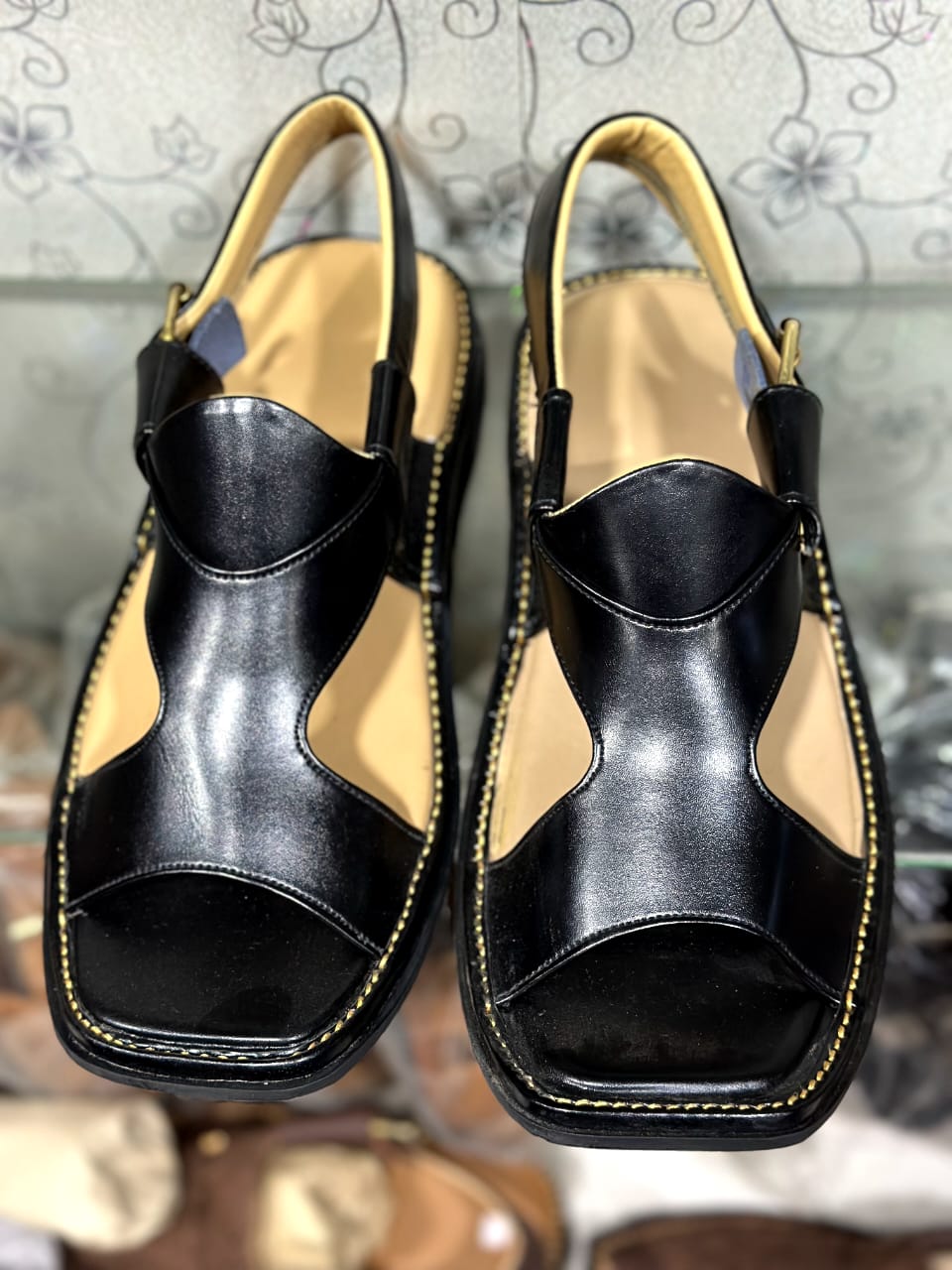 Panjedara Black Chappal